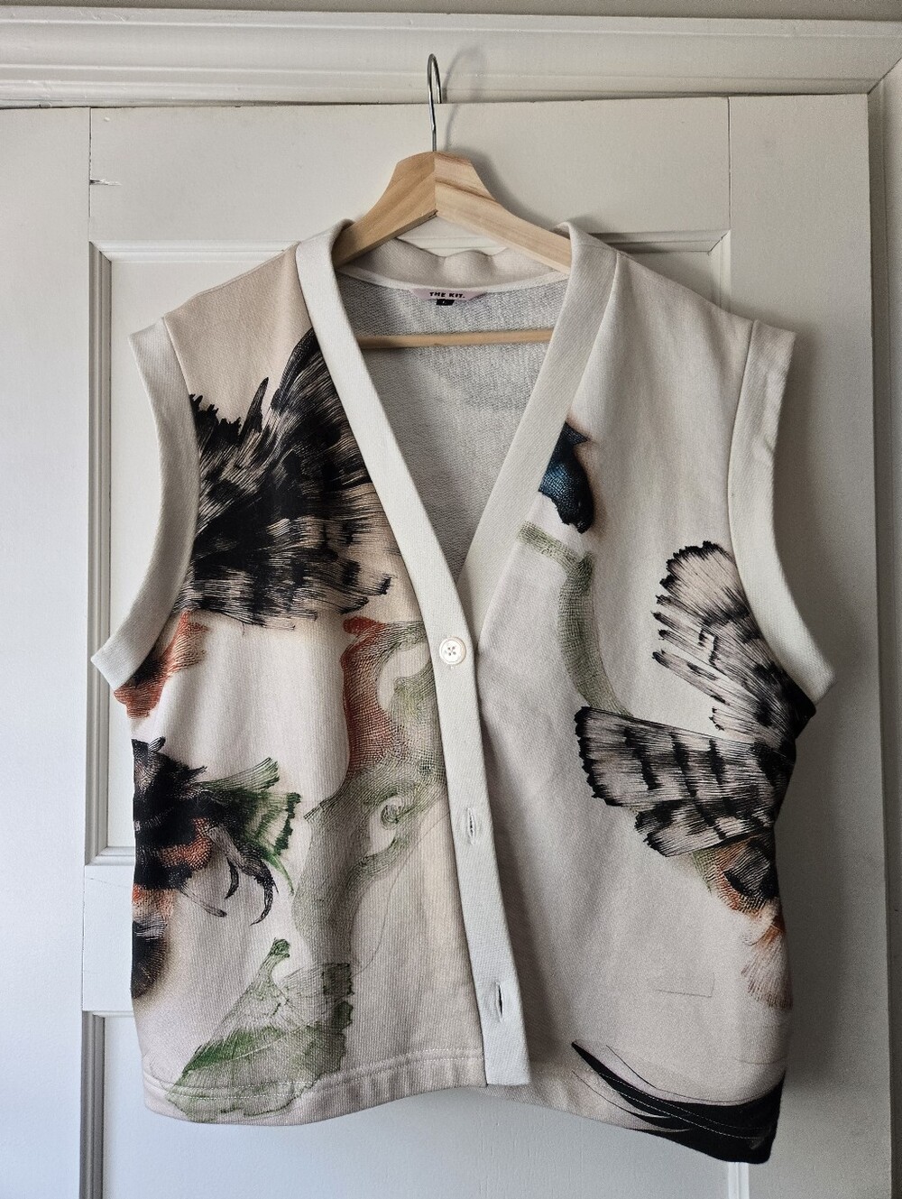 The Kit Kirby Vest L Paper Collage